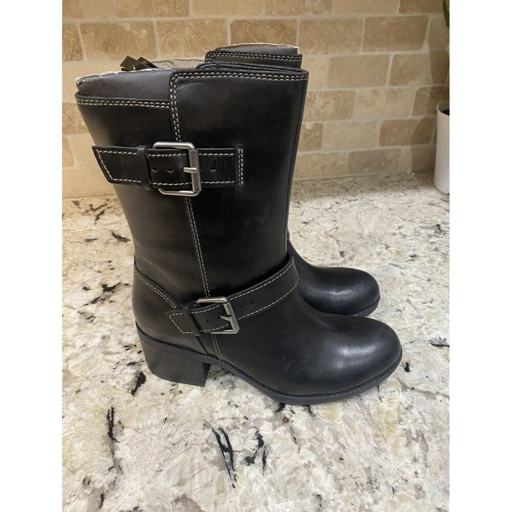 Clark's black leather Maypearl Oasis engineer moto boot, women's size 5.5 New!